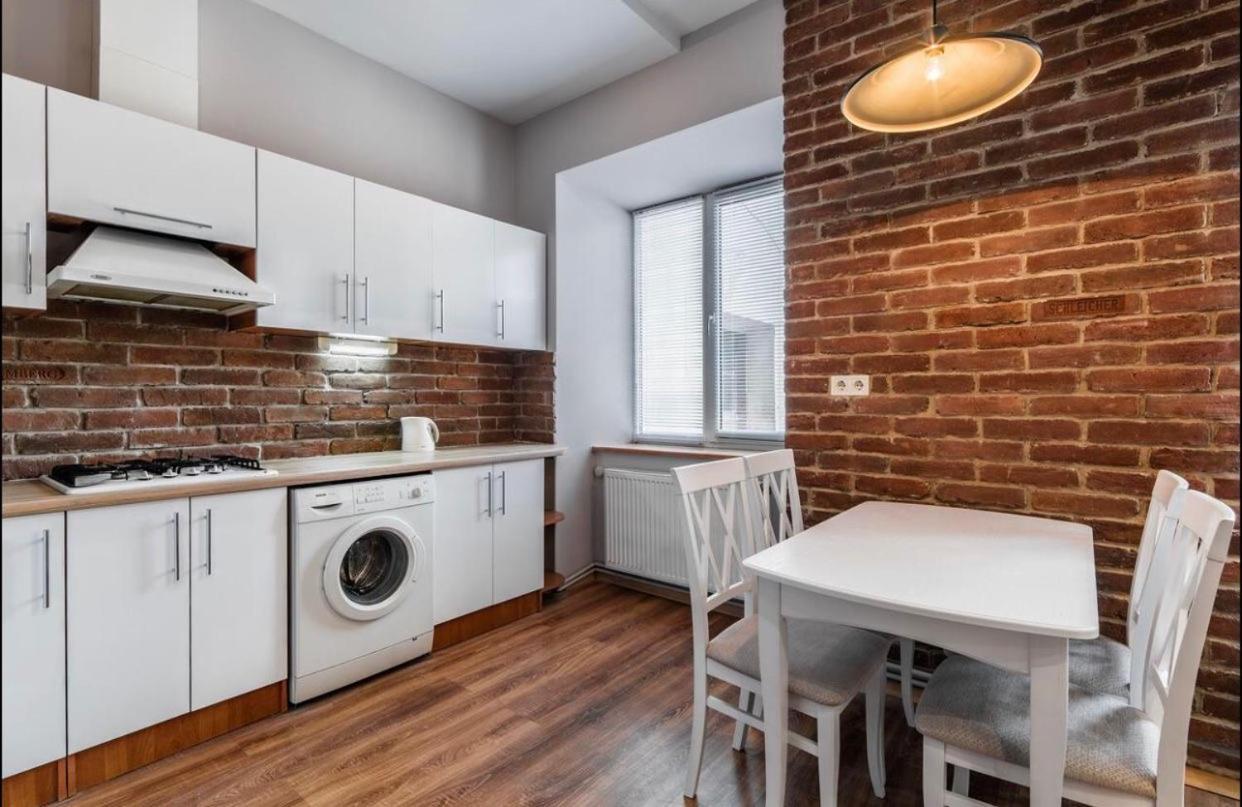 לבוב Vip Apartments ! מראה חיצוני תמונה