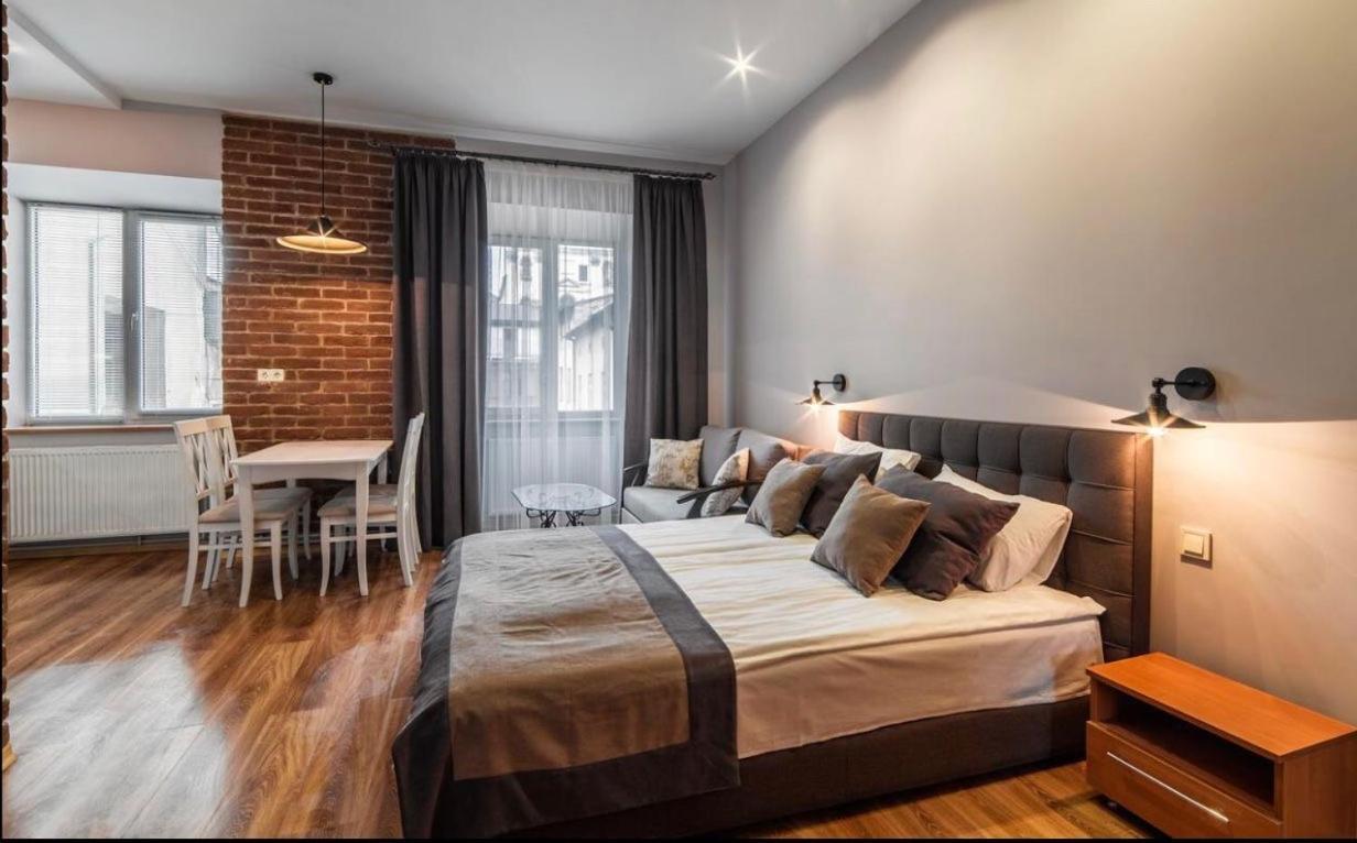 לבוב Vip Apartments ! מראה חיצוני תמונה