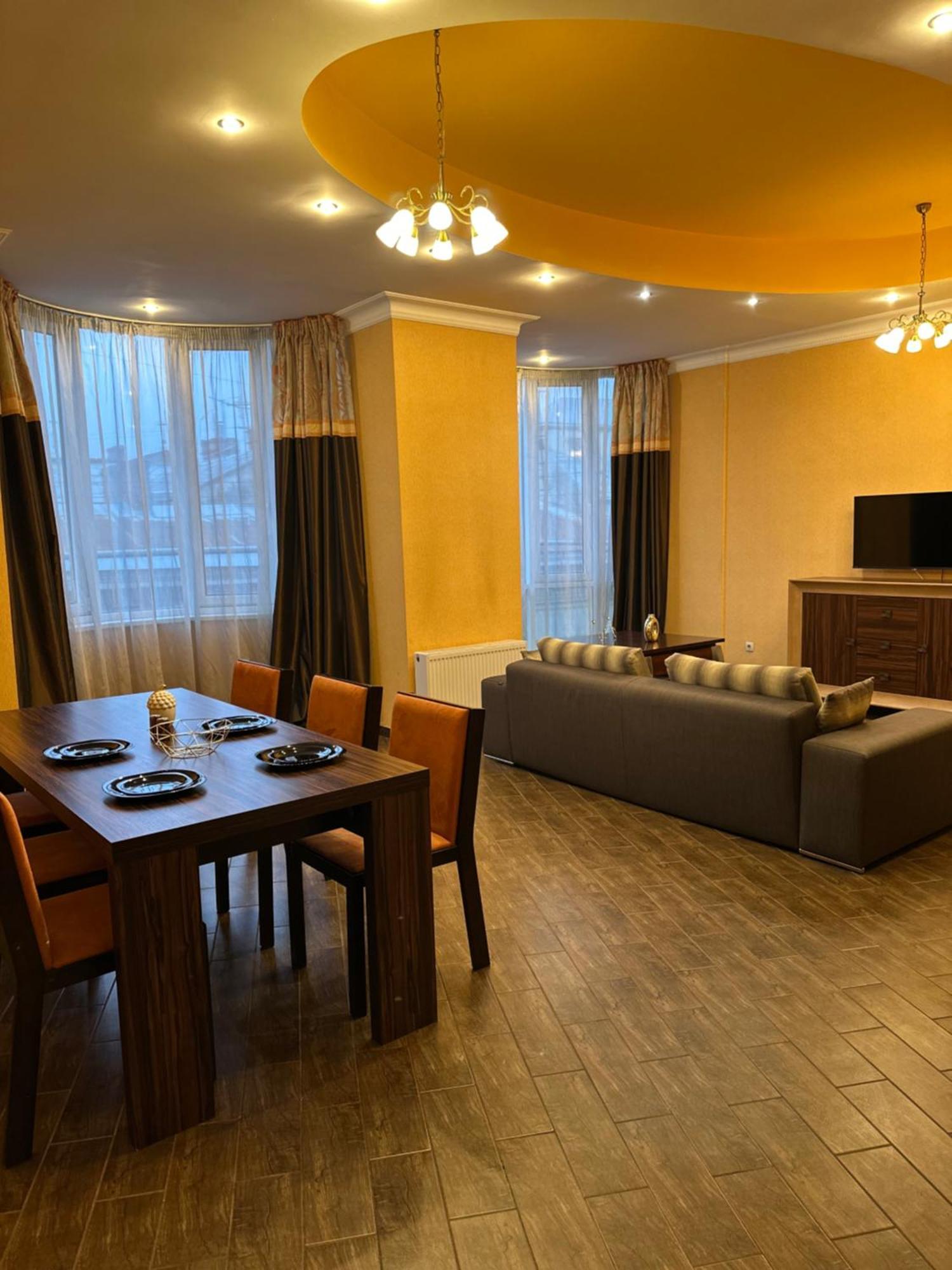 לבוב Vip Apartments ! מראה חיצוני תמונה