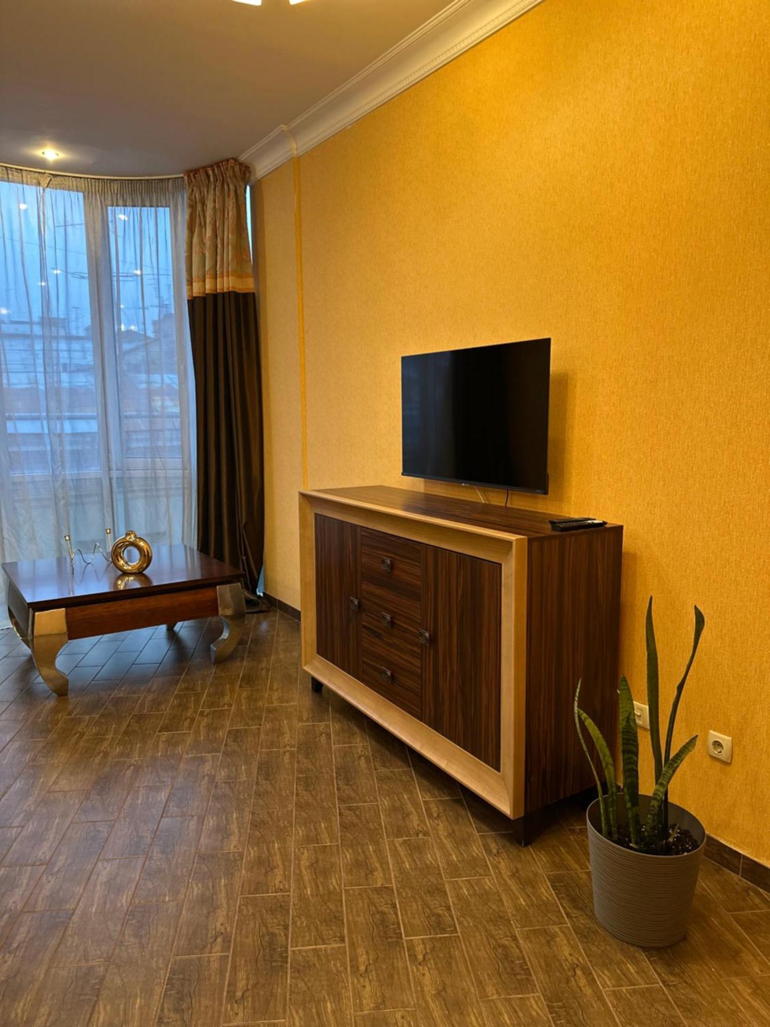 לבוב Vip Apartments ! מראה חיצוני תמונה