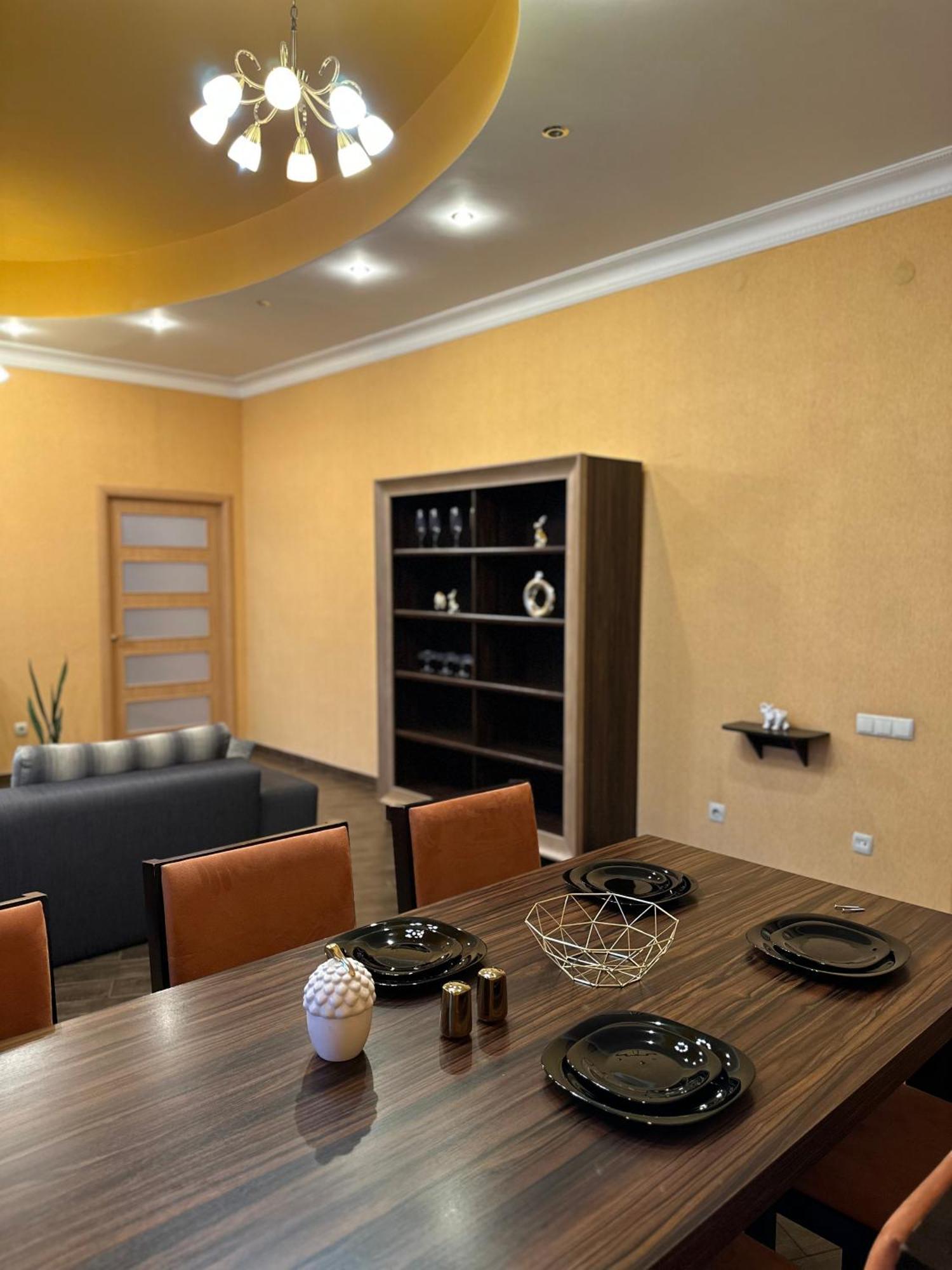 לבוב Vip Apartments ! מראה חיצוני תמונה