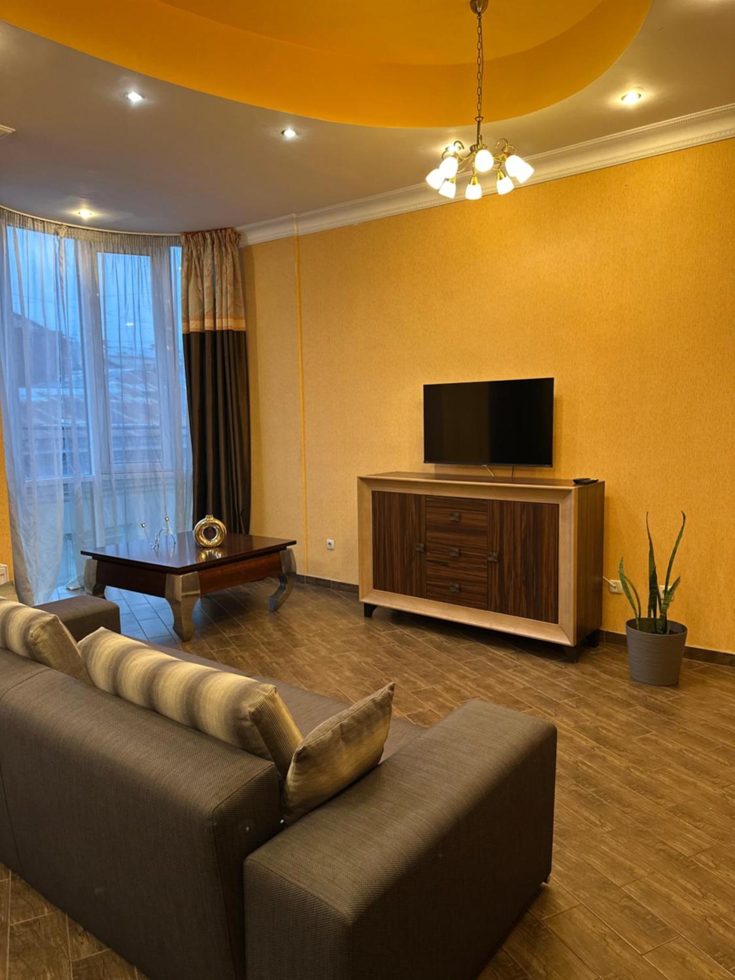לבוב Vip Apartments ! מראה חיצוני תמונה